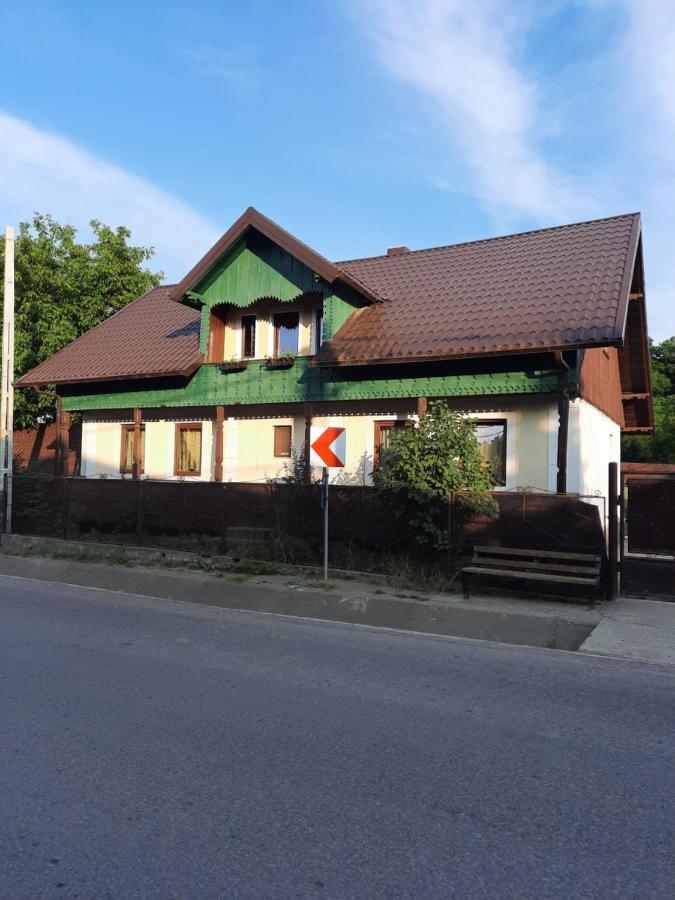 Ciprian PorumbescuCasa Bunicilor别墅 外观 照片